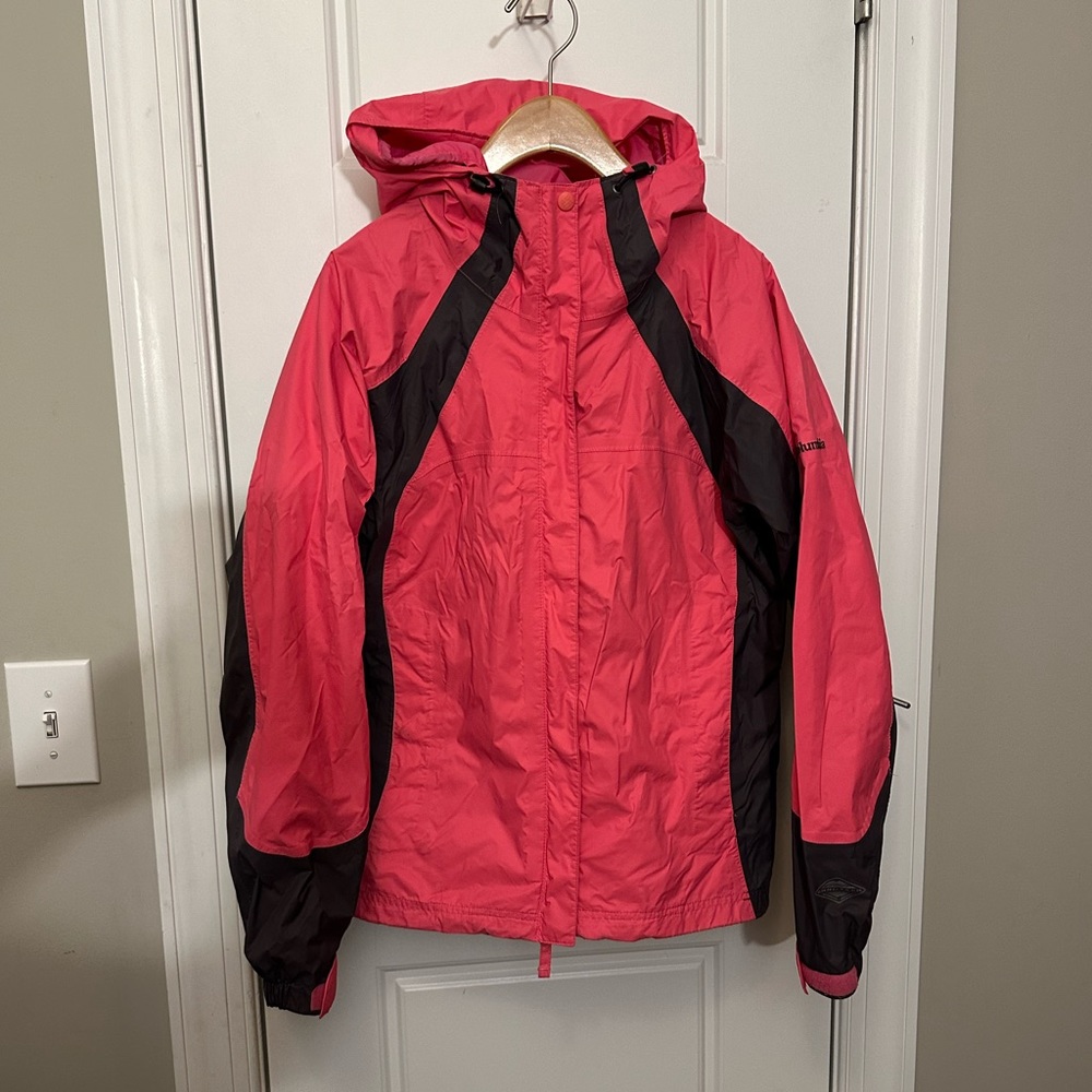 Women Columbia rain jacket - M